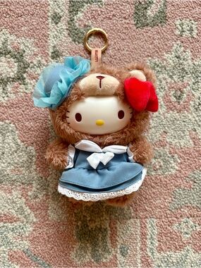 Hello Kitty Afternoon Tea Pendant